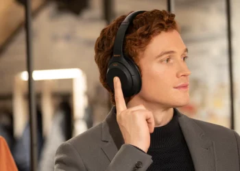 Sony WH-1000XM4 Wireless Noise Canceling Overhead Headphone